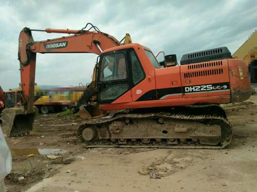 陕西出售转让二手6921小时2010年斗山DH225LC挖掘机