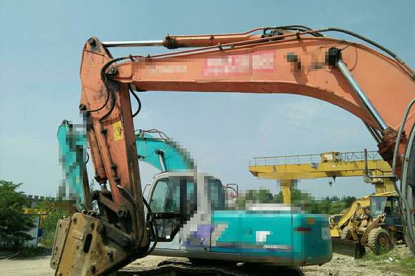 陕西出售转让二手12000小时2006年日立ZX240LC挖掘机