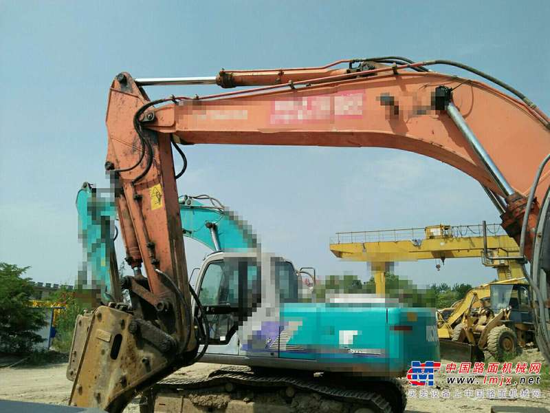 陕西出售转让二手12000小时2006年日立ZX240LC挖掘机