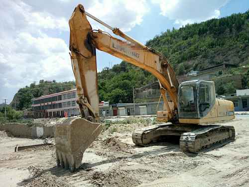 山西出售转让二手10000小时2007年柳工CLG925LC挖掘机