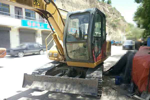 山西出售转让二手5000小时2010年恒特重工HT80挖掘机