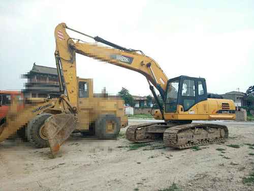 山西出售转让二手9000小时2010年福田雷沃FR230挖掘机