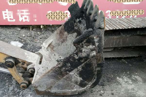 辽宁出售转让二手7000小时2011年小松PC60挖掘机