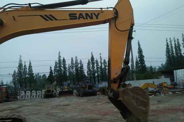 陕西出售转让二手5479小时2011年三一重工SY235C挖掘机