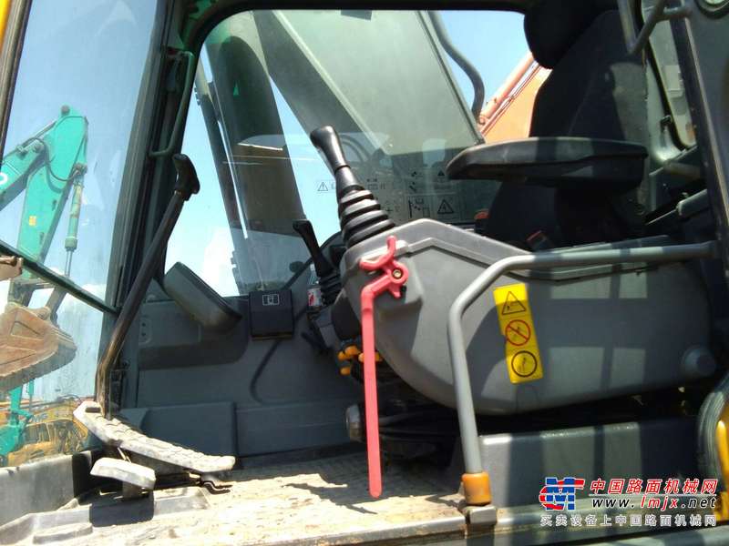 山西出售转让二手8000小时2011年沃尔沃EC360BLC挖掘机