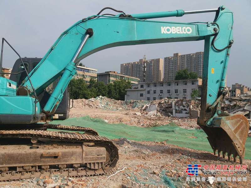 陕西出售转让二手5632小时2012年神钢SK260LC挖掘机