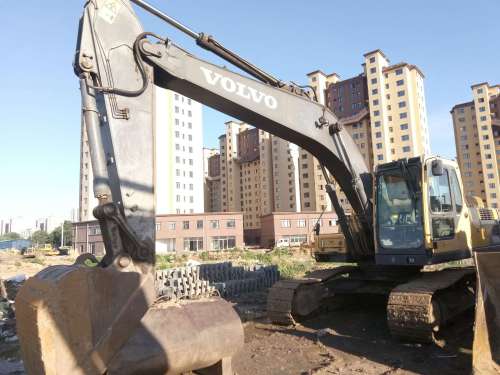 辽宁出售转让二手14000小时2008年沃尔沃EC210B挖掘机