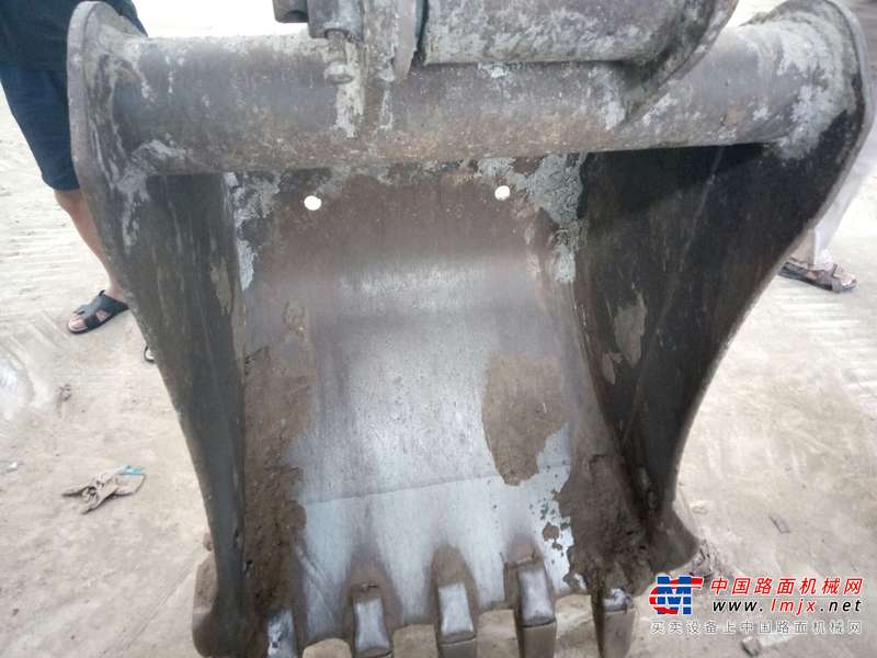 辽宁出售转让二手4500小时2014年卡特重工CT80挖掘机