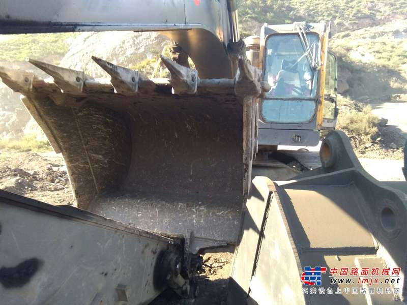 山西出售转让二手8000小时2012年沃尔沃EC460BLC挖掘机