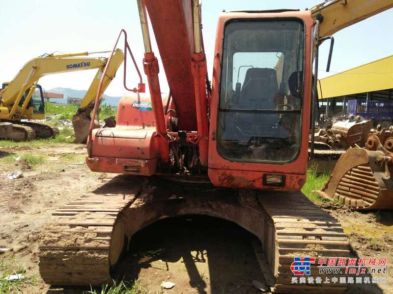 陕西出售转让二手6921小时2011年斗山DH150挖掘机