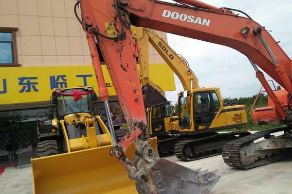 陕西出售转让二手7000小时2008年斗山DH220LC挖掘机