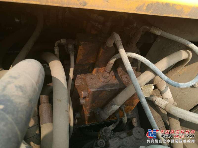 河南出售转让二手7890小时2011年现代R225LC挖掘机