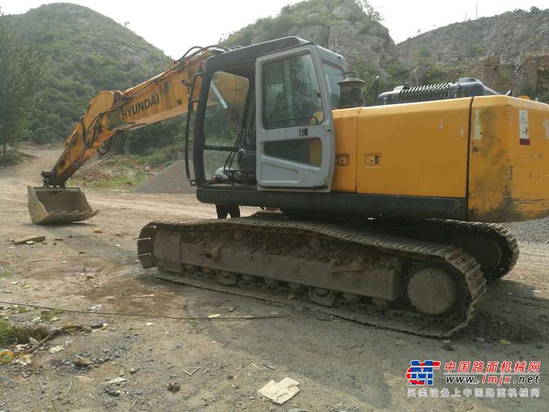 河南出售转让二手7890小时2011年现代R225LC挖掘机