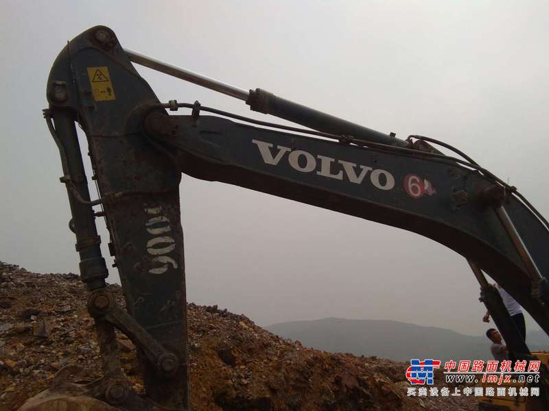 山西出售转让二手8000小时2011年沃尔沃EC360BLC挖掘机