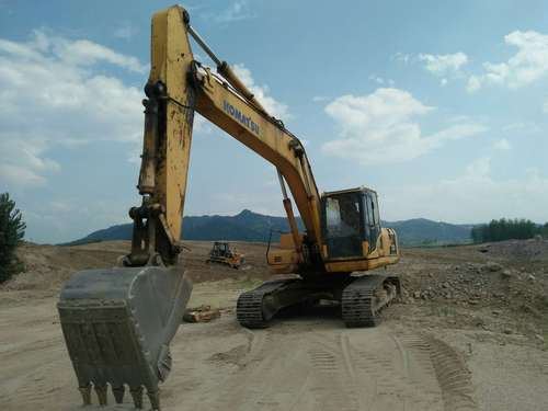 陕西出售转让二手10380小时2010年小松PC220挖掘机