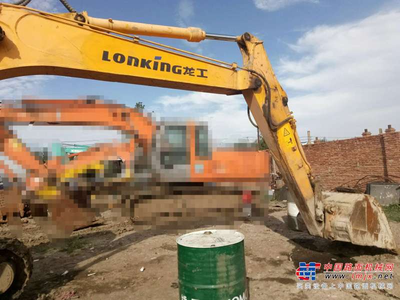 辽宁出售转让二手7000小时2009年龙工LG6150挖掘机