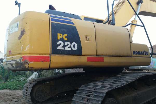 陕西出售转让二手6500小时2010年小松PC220挖掘机