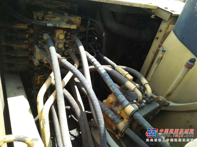 陕西出售转让二手5000小时2008年小松PC200挖掘机