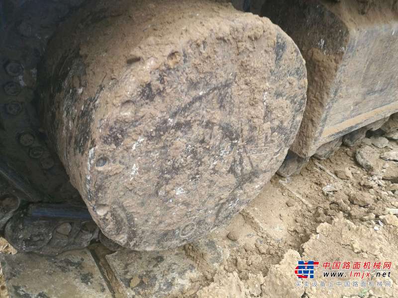 河南出售转让二手8240小时2010年斗山DH220LC挖掘机