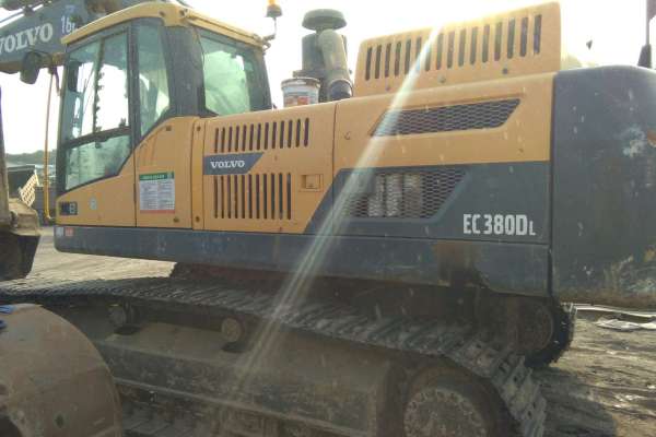 山西出售转让二手9000小时2013年沃尔沃EC380DL挖掘机