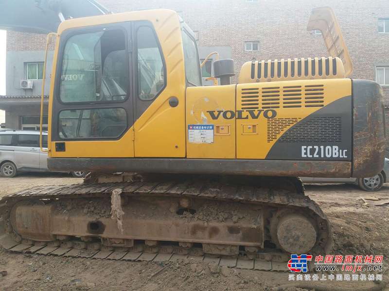 陕西出售转让二手5680小时2011年沃尔沃EC210B挖掘机