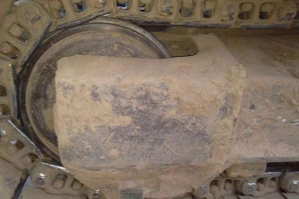 山西出售转让二手8000小时2006年日立ZX200挖掘机