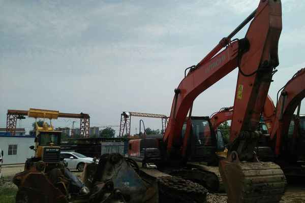 陕西出售转让二手9000小时2012年日立ZX250H挖掘机