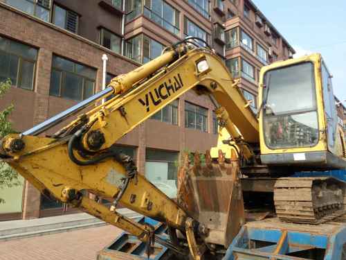 辽宁出售转让二手13000小时2009年玉柴YC85挖掘机