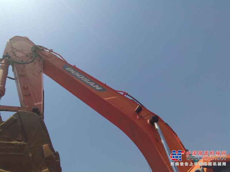 山西出售转让二手5000小时2012年斗山DH300LC挖掘机
