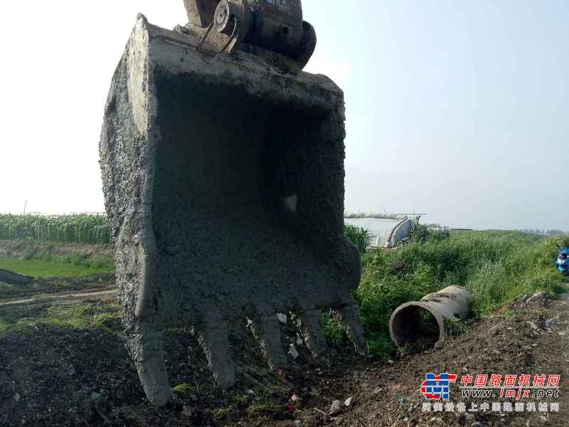 辽宁出售转让二手12000小时2007年日立EX60挖掘机