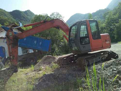 陕西出售转让二手8000小时2008年日立EX70挖掘机