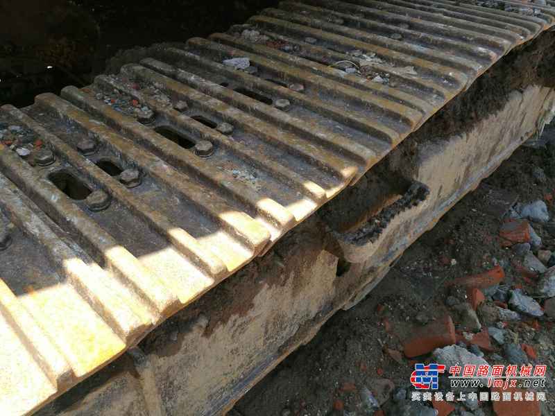河南出售转让二手6870小时2010年三一重工SY215C挖掘机