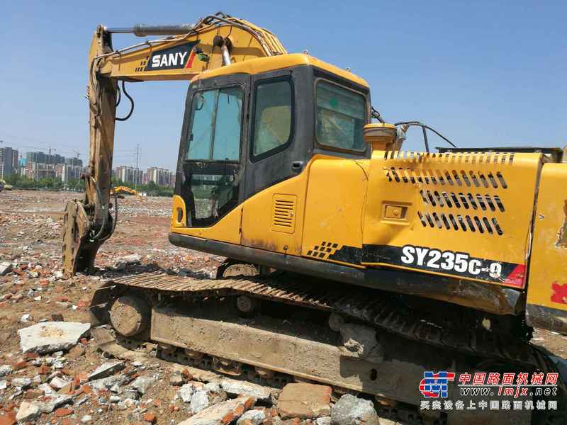 河南出售转让二手6870小时2010年三一重工SY215C挖掘机