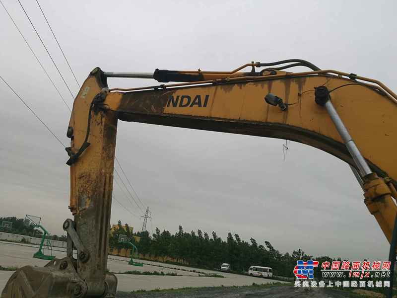 河南出售转让二手7330小时2012年现代R225LC挖掘机