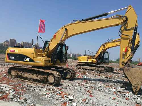 河南出售转让二手7600小时2012年卡特彼勒320D挖掘机