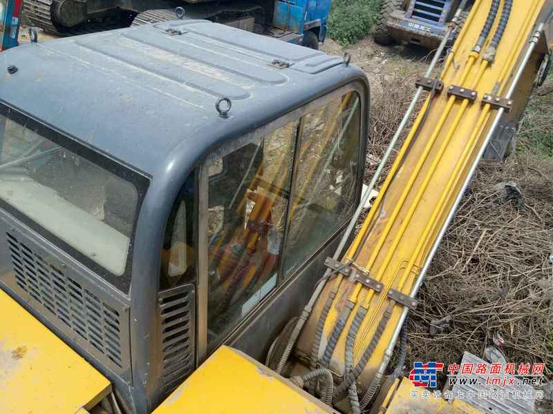辽宁出售转让二手7000小时2010年卡特重工CT80挖掘机