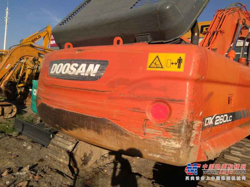 山西出售转让二手4000小时2012年斗山DX260LC挖掘机