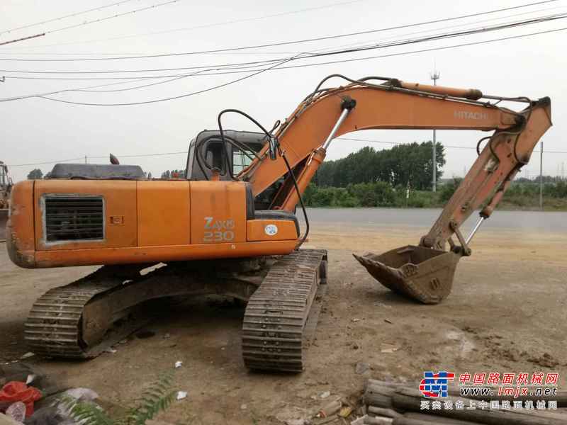 辽宁出售转让二手16000小时2005年日立ZAXIS200挖掘机