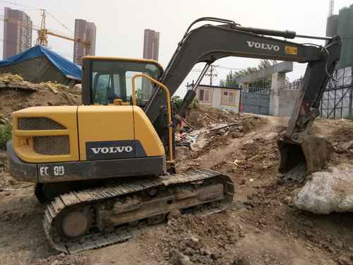 辽宁出售转让二手7000小时2013年沃尔沃EC80D挖掘机