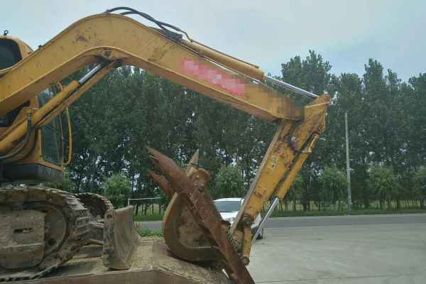 河南出售转让二手6500小时2010年临工LG685挖掘机