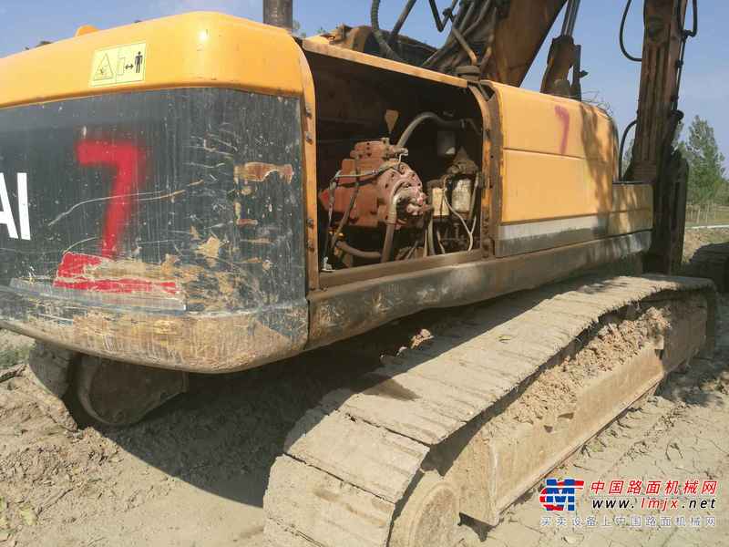 河南出售转让二手9000小时2010年现代R385LC挖掘机