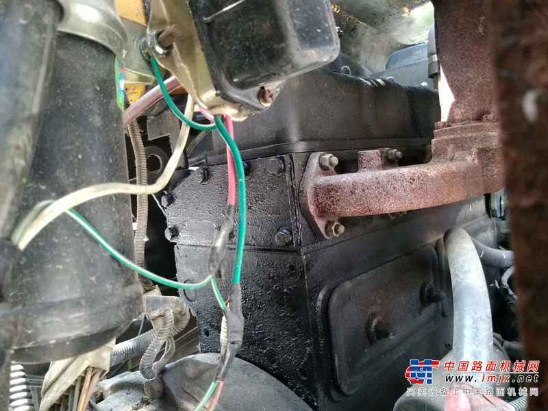 河南出售转让二手1000小时2011年犀牛重工轮挖XNW44180挖掘机