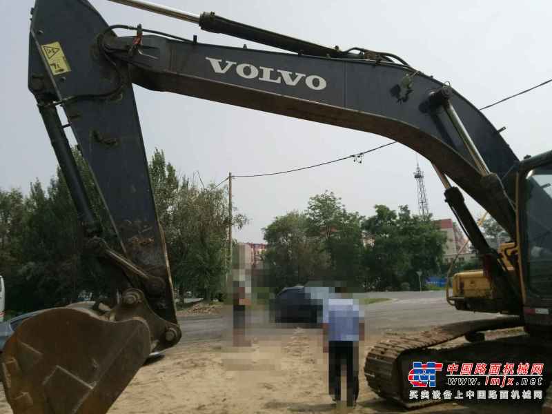 辽宁出售转让二手10000小时2008年沃尔沃EC240BLC挖掘机