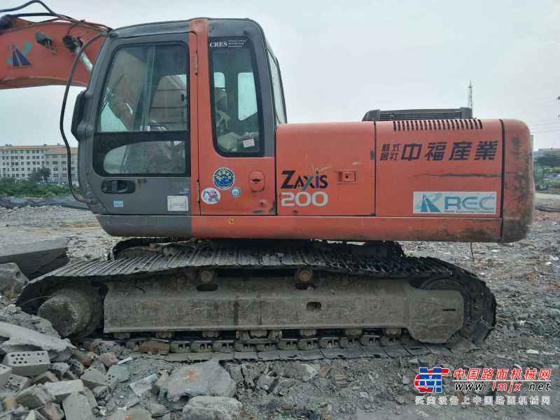 河南出售转让二手12000小时2008年日立ZX200挖掘机