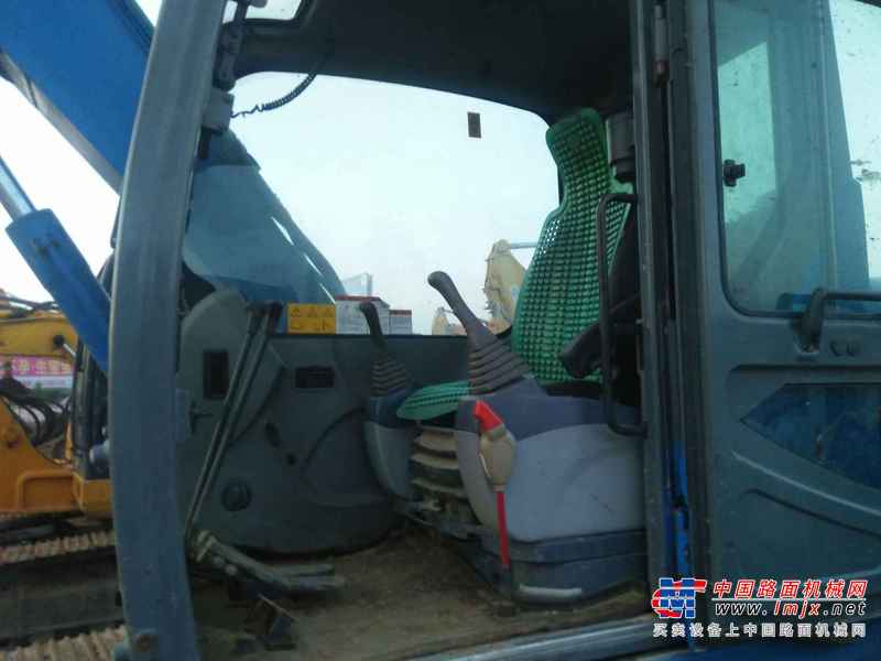 陕西出售转让二手5000小时2011年山重建机GC208挖掘机