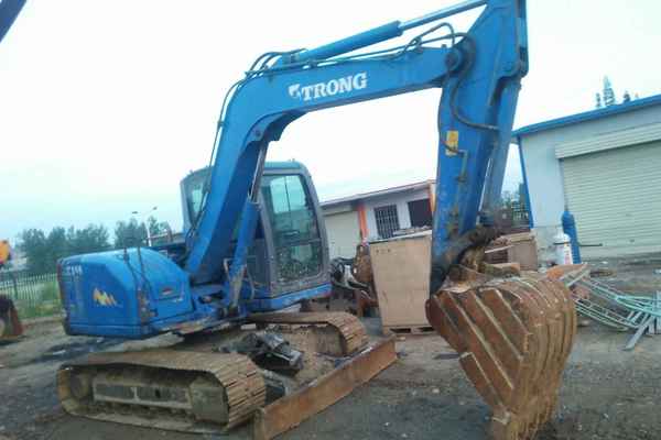 陕西出售转让二手5000小时2011年山重建机GC208挖掘机