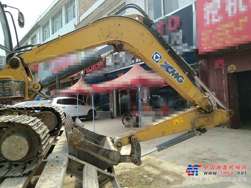 河南出售转让二手2500小时2015年徐工XE60CA挖掘机