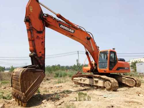 辽宁出售转让二手12000小时2007年斗山DH370LC挖掘机