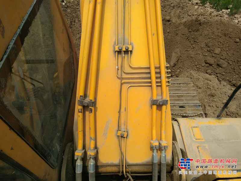 河南出售转让二手9800小时2008年现代R215挖掘机