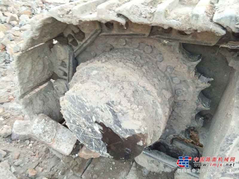 山西出售转让二手9000小时2008年现代R335挖掘机